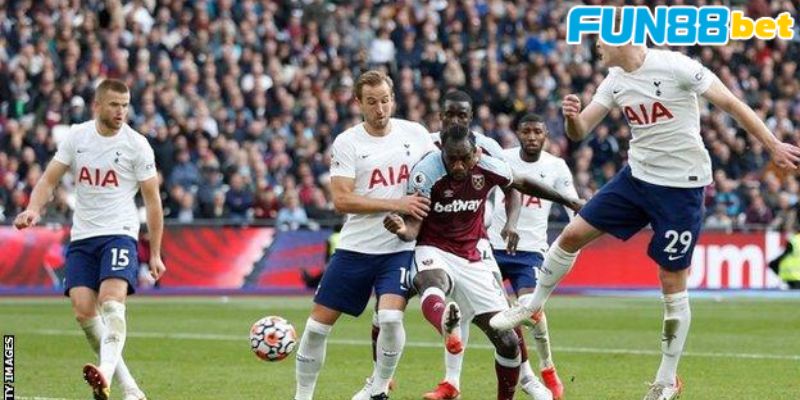 Đội hình dự kiến ra sân của West Ham vs Tottenham